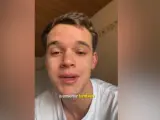 El joven ha mostrado algunos de sus gastos.
