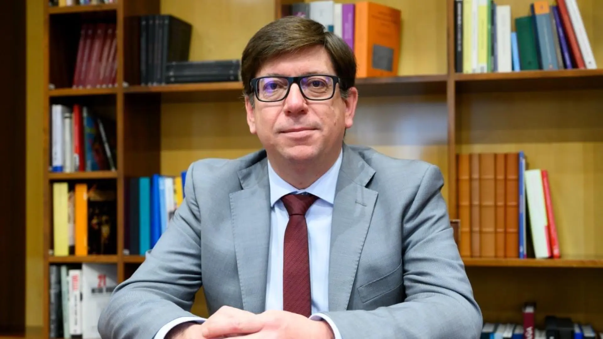 El Gobierno intenta levantar un cortafuegos al cargar en Ferraz la mala gestión del caso Salazar: "En Moncloa se actuó con rapidez"