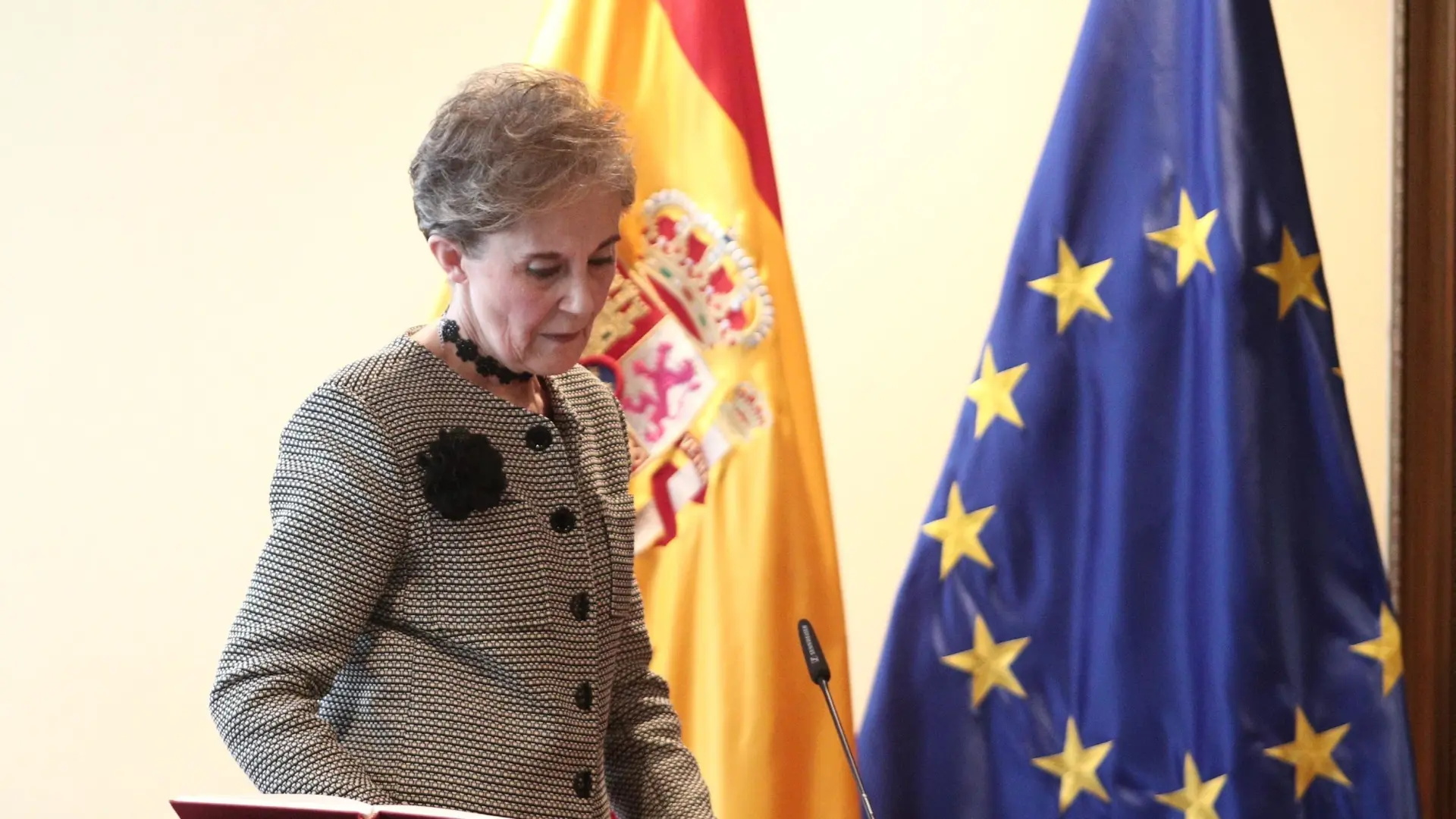 Imputados dos exdirectores de la Guardia Civil y la exdirectora del CNI por el 'caso Pegasus'