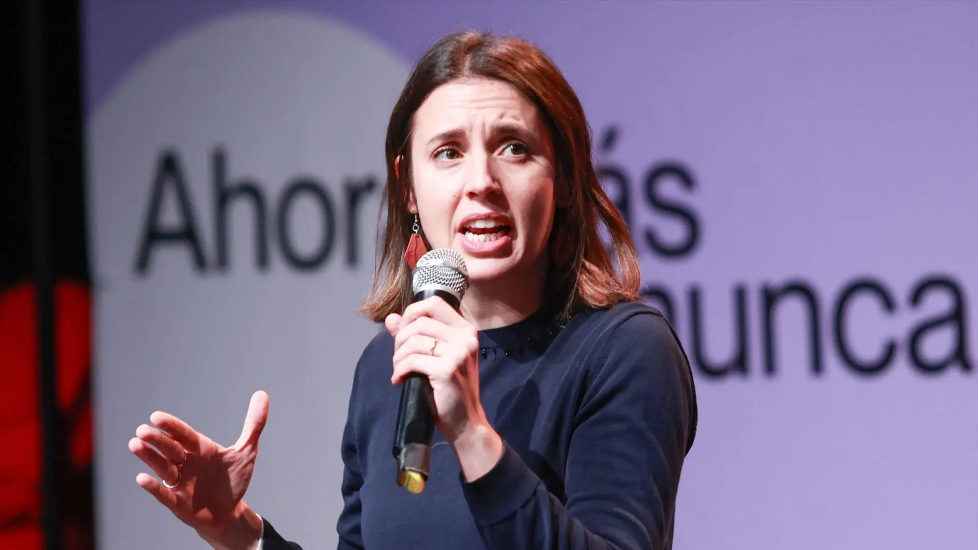 Irene Montero echa más leña al fuego de la polémica del Gobierno con Milei: "A fascistas como él se les para con más derechos"