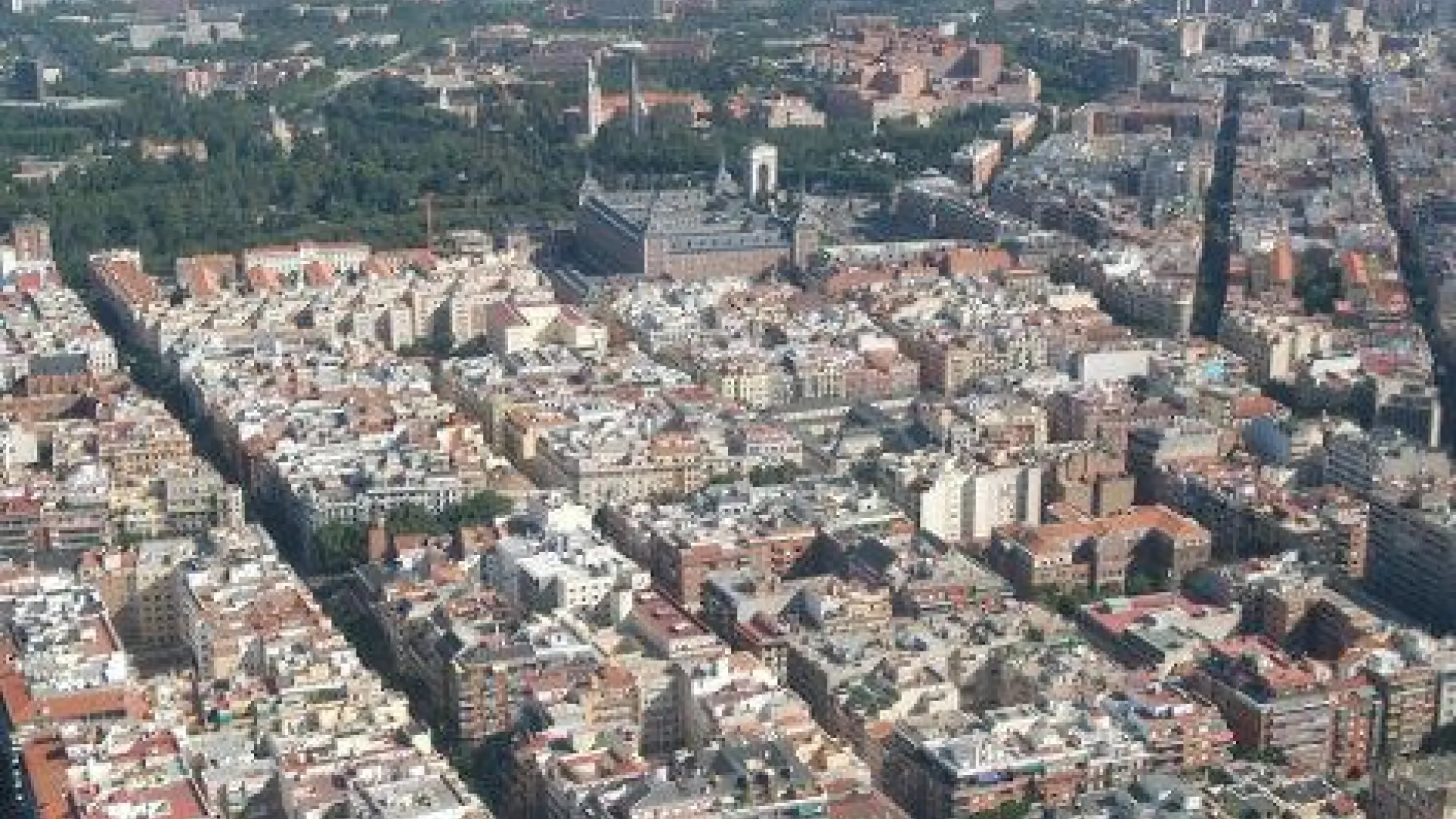 
         De 1.200 euros en Aravaca hasta 1.700 en Argüelles: estos son los precios del alquiler en los barrios de Moncloa 
    
