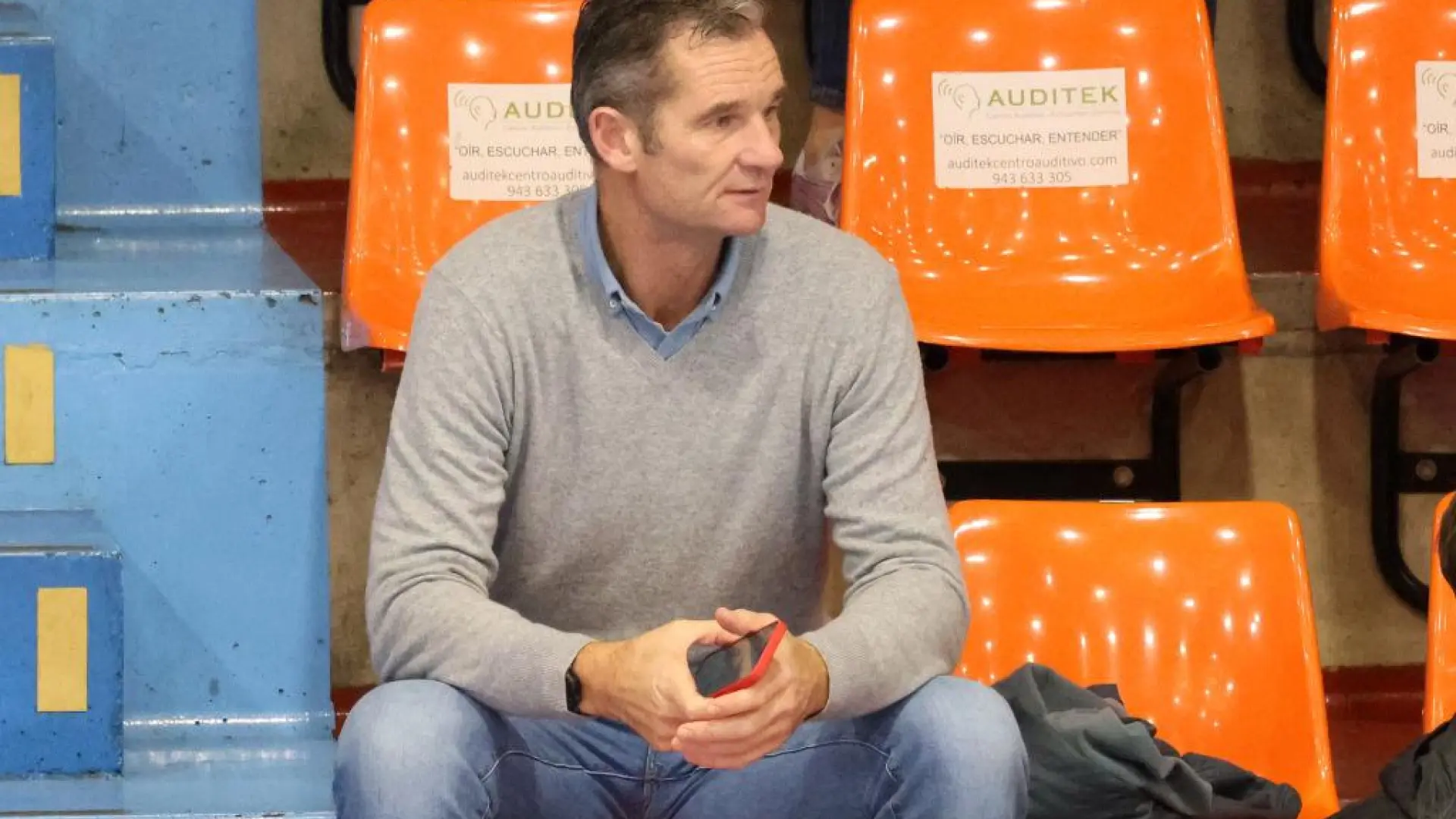 
         Urdangarin se libera de su condena por el caso Nóos este martes 
    