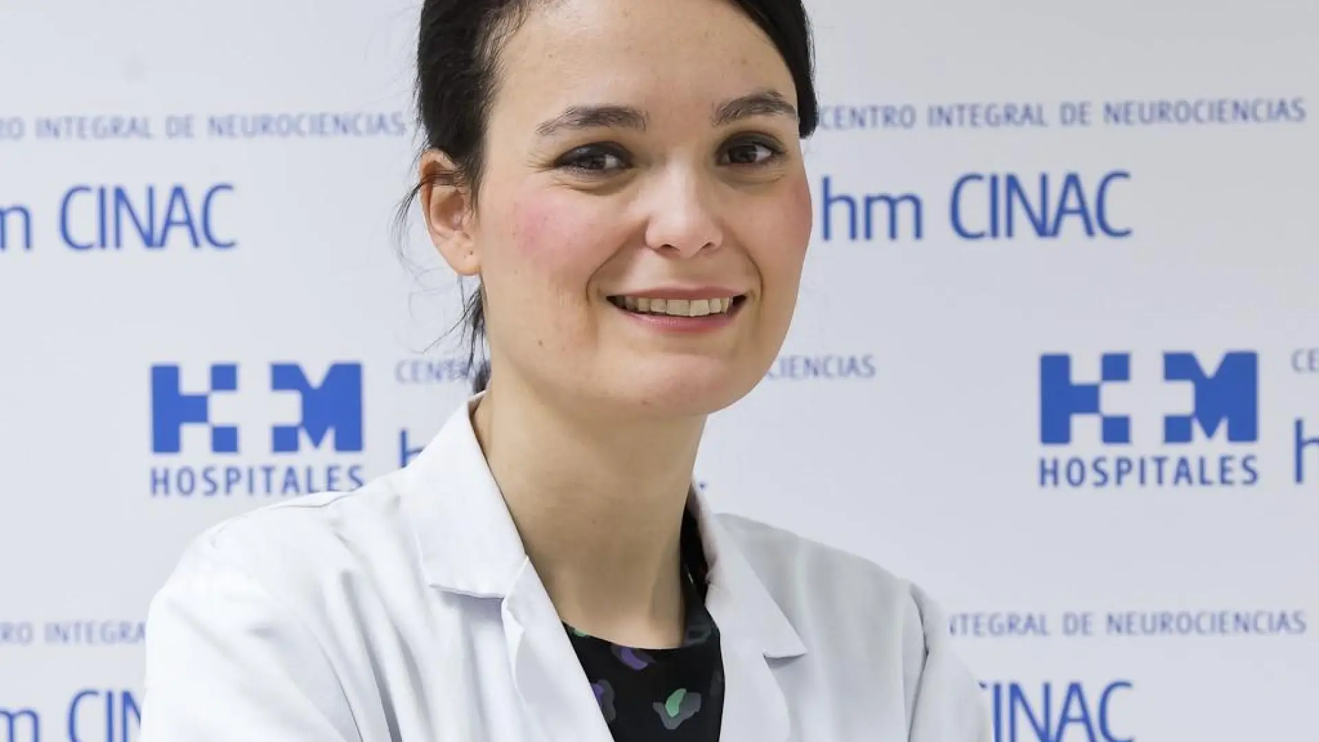 
         Carmen Gasca, neuróloga: "Podemos penetrar en el tejido cerebral en las fases iniciales" 
    