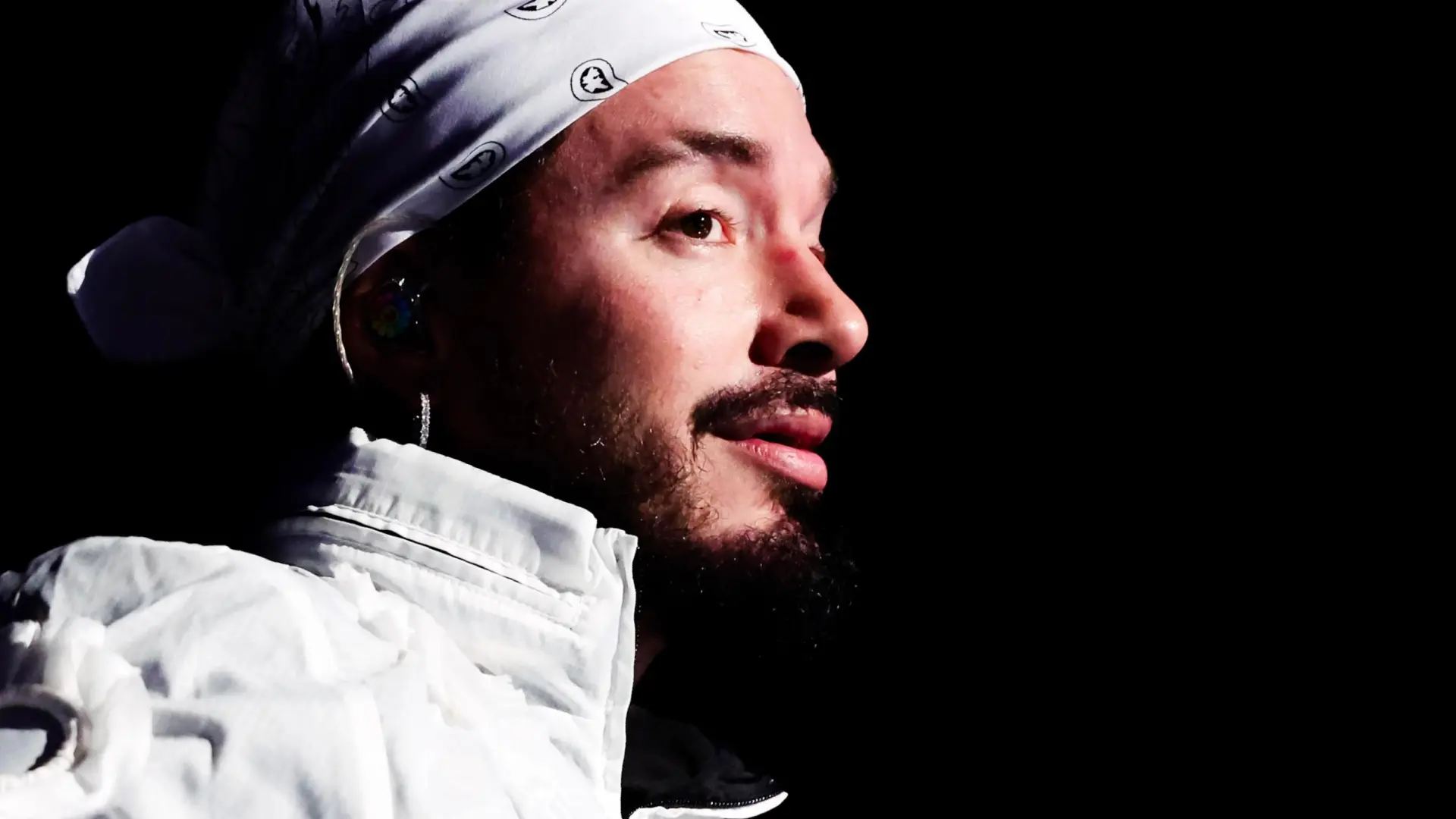 
         El cantante J Balvin se suma a la Semana de la Música Latina de Billboard 
    