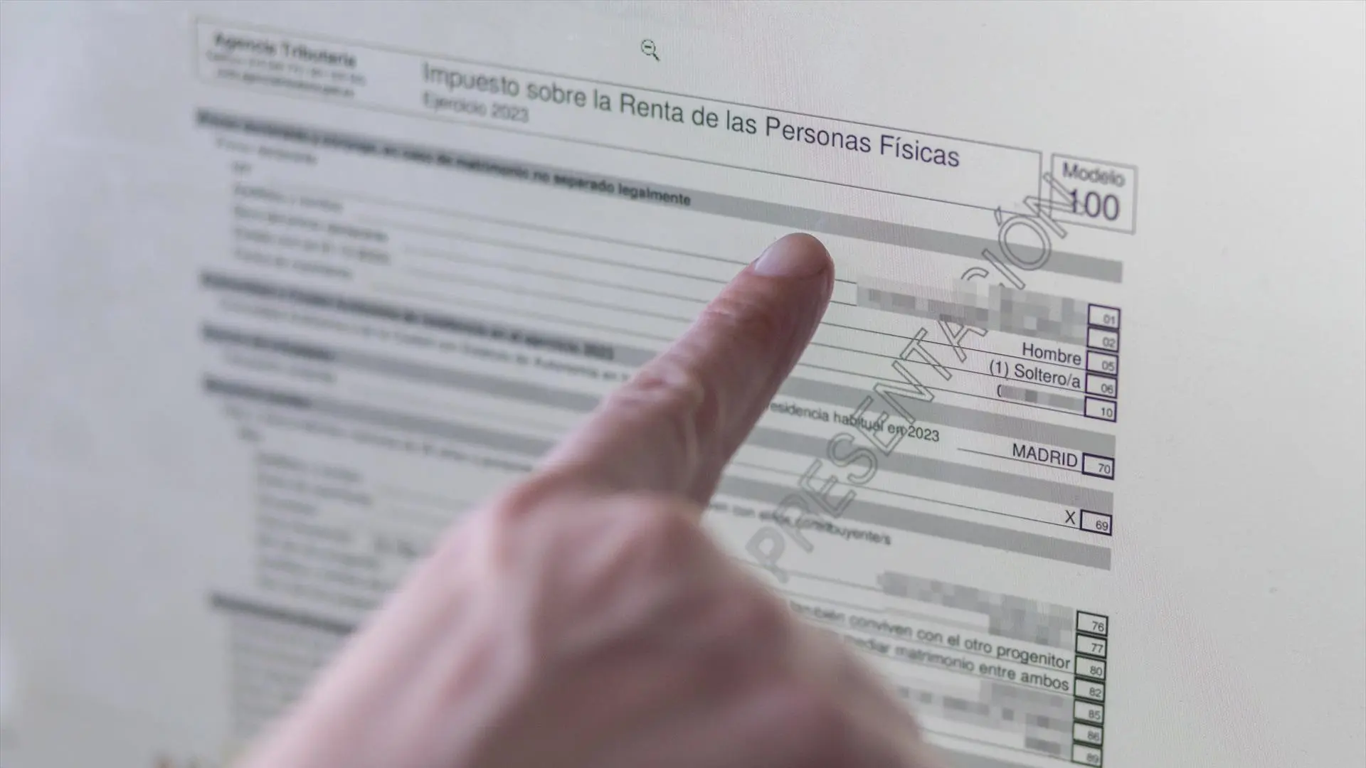 Declaración de la Renta 2025: el motivo por el que podría salir a pagar con un sueldo de 22.000 euros