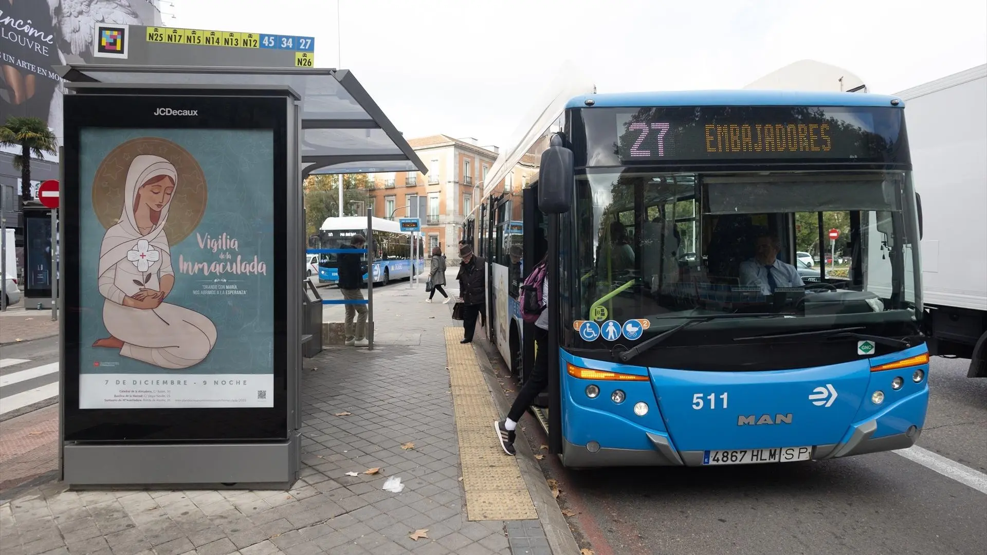 
         Viajar en autobuses de la EMT volverá a ser gratis en Madrid por el Black Friday 
    