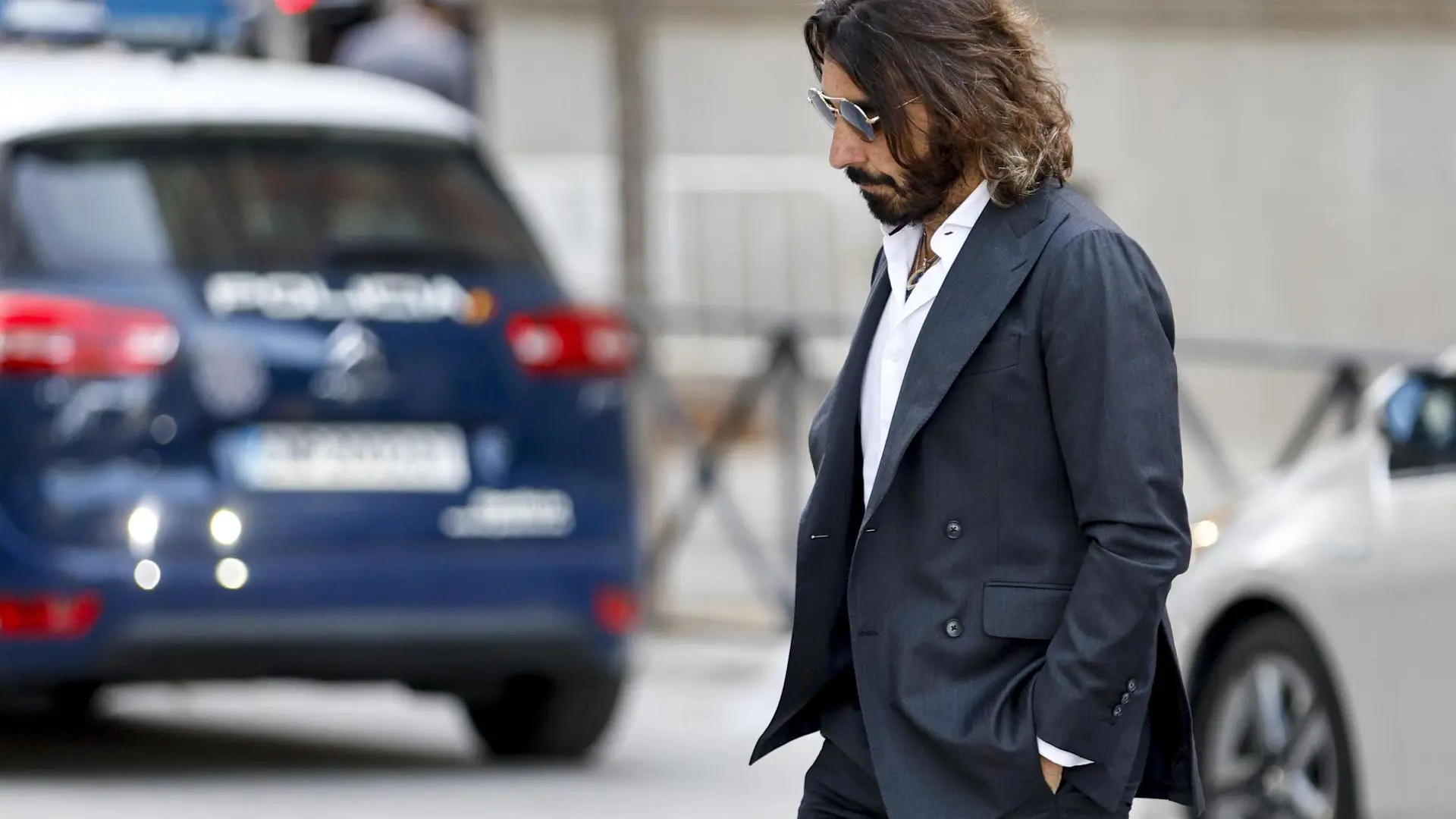 
         Hidalgo apunta a dos altos cargos de Globalia y se desvincula de negocios con la empresa del caso Koldo 
    