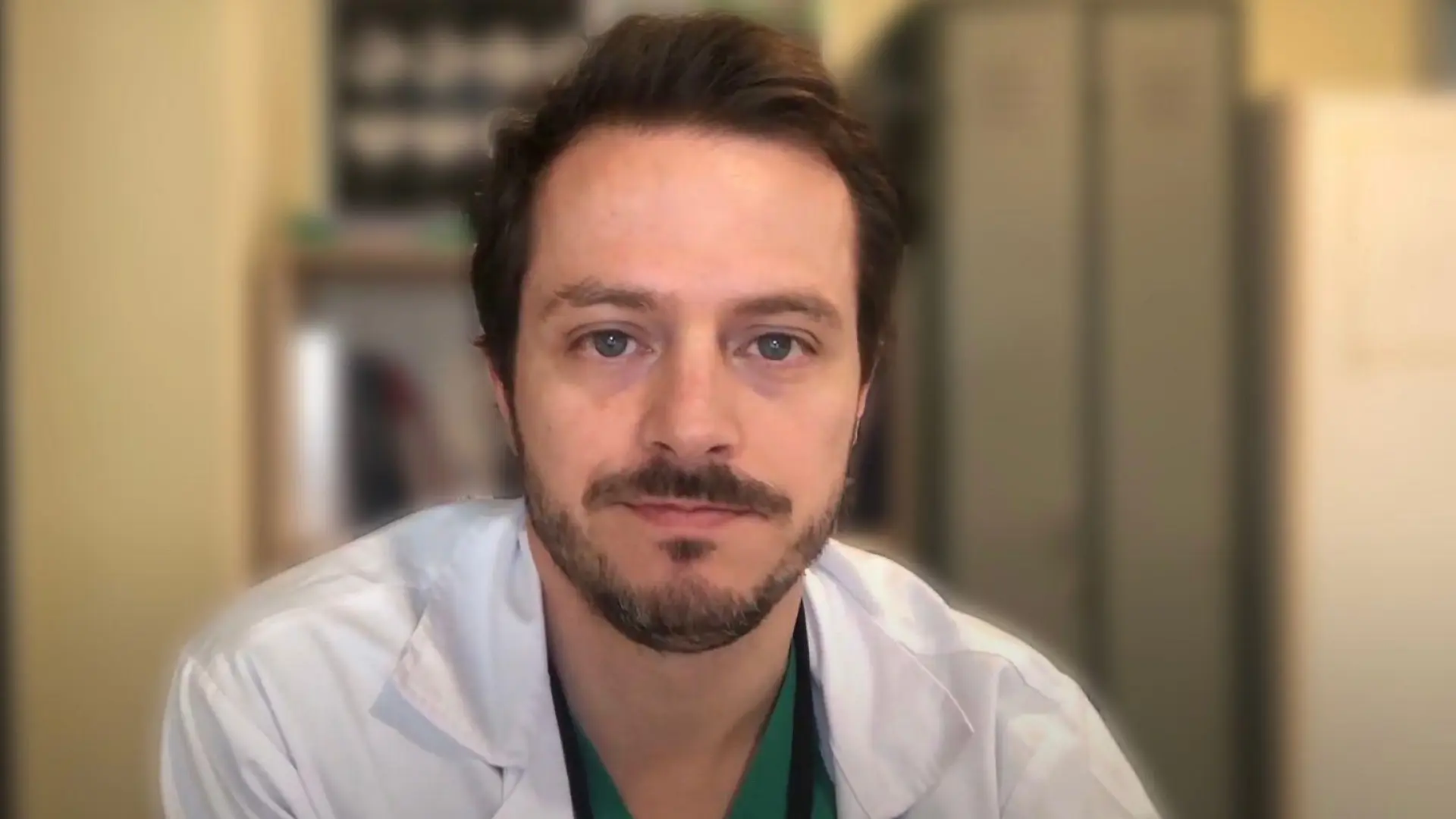 
         "La omaveloxolona es un hito sin precedentes en el tratamiento de la Ataxia de Friedreich" 
    