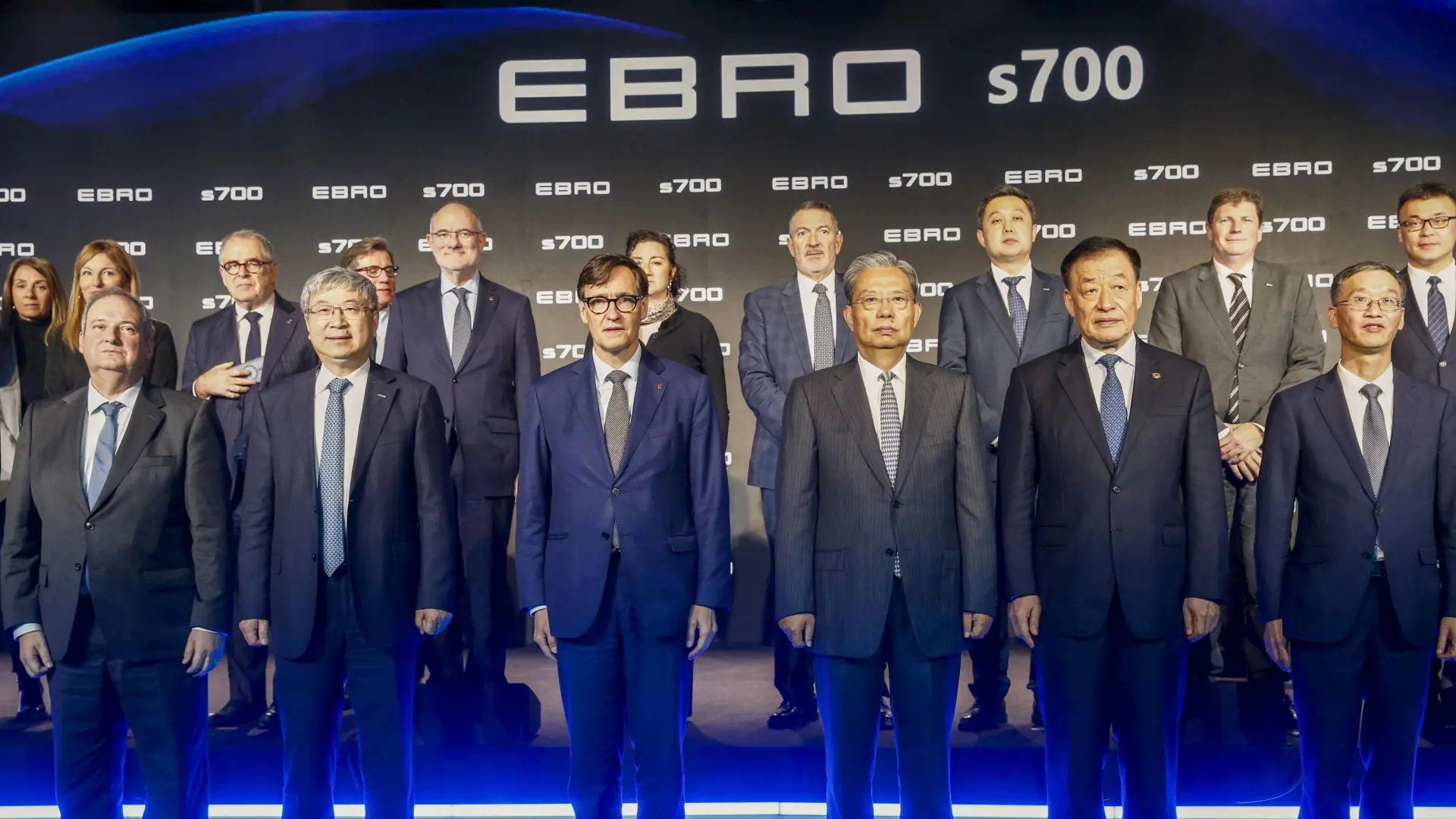 Ebro comienza a fabricar sus nuevos coches en la ciudad de Barcelona, ¿cuánto costarán?