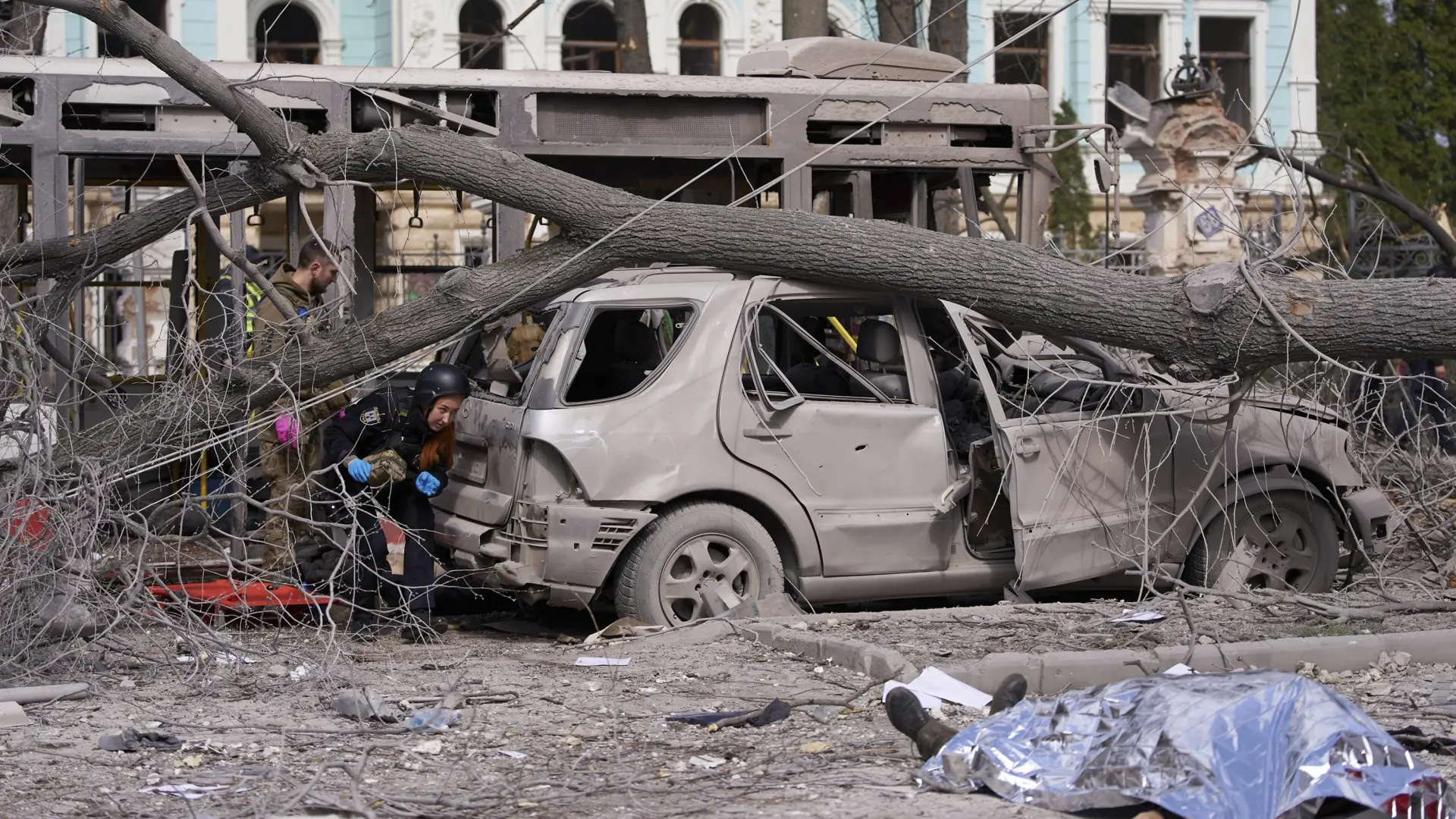 
         EEUU afirma que el ataque ruso contra civiles en la ciudad ucraniana de Sumi "rebasa todos los límites de la decencia" 
    