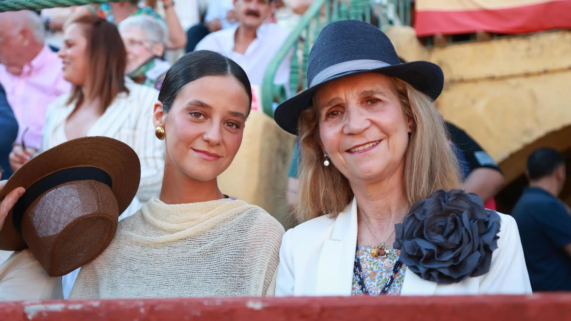 Victoria Federica, sobre el plato estrella de su madre, la Infanta Elena: "Mi madre hace muy buenos postres"