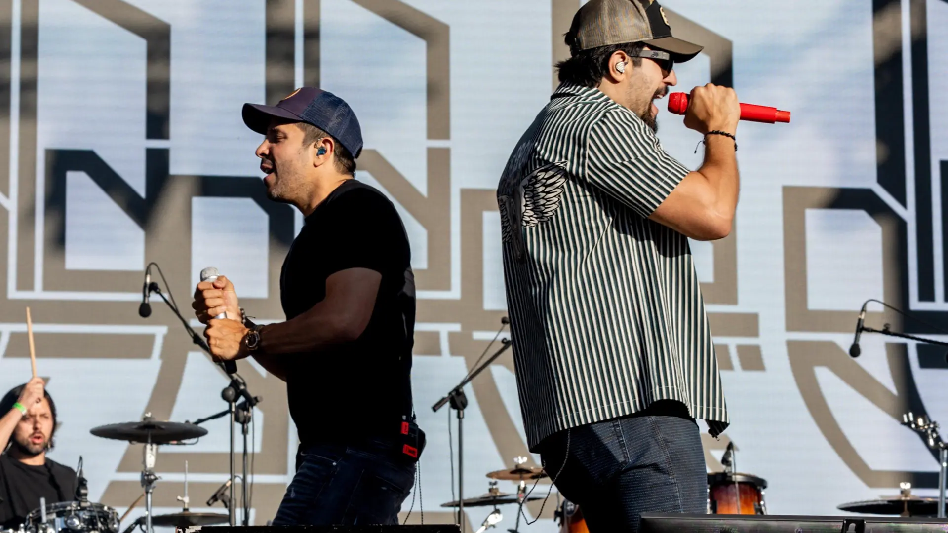 Gente de Zona y Cali & El Dandee llenan de ritmos las Noches del Botánico