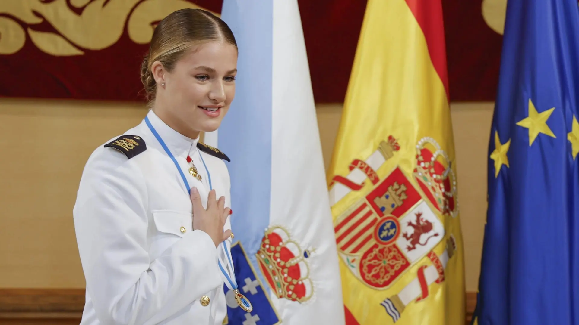 El gobierno de Murcia otorga la medalla de oro a la princesa Leonor, que termina allí su educación militar: "Será una de nosotros"