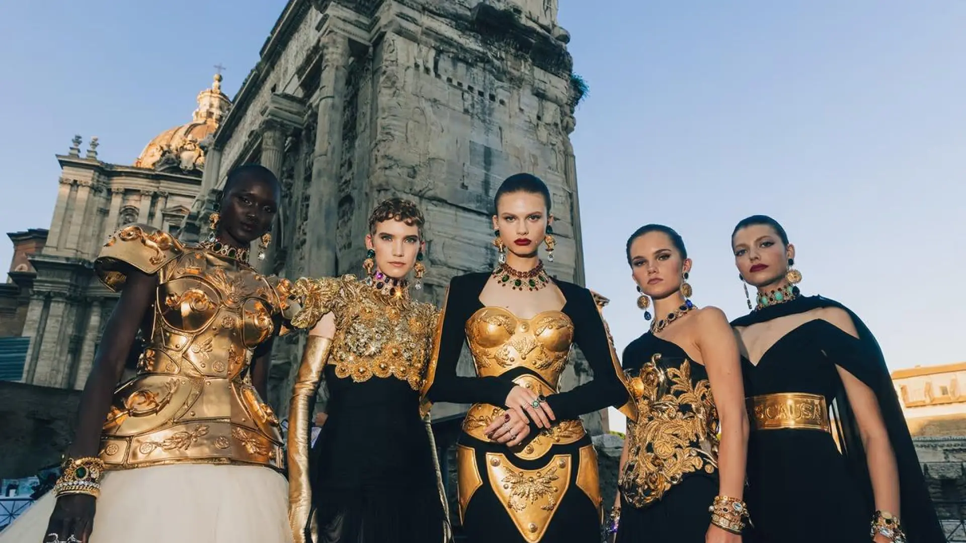 Dolce&Gabbana presenta su colección más ambiciosa con un espectacular desfile