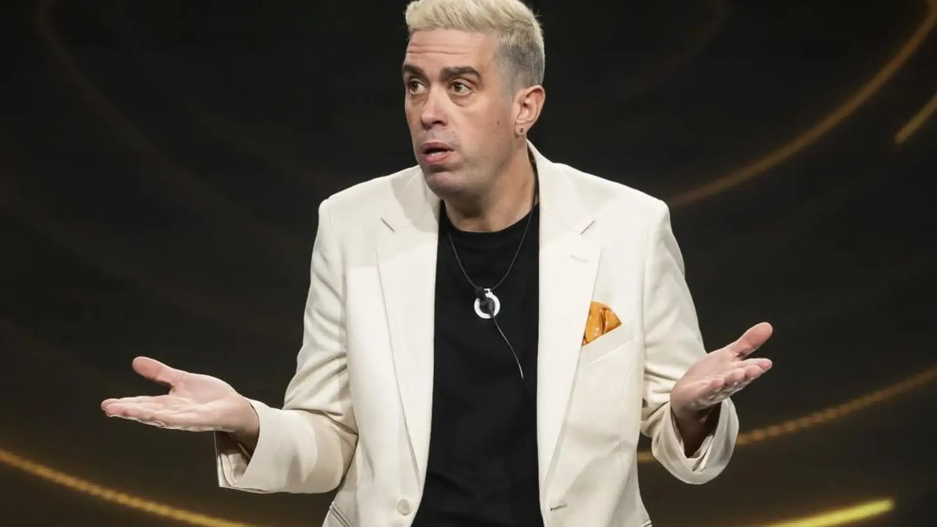 Retoques y pérdida de peso: el gran cambio de Javier Mouzo tras pedir el divorcio a Vanessa Bouza