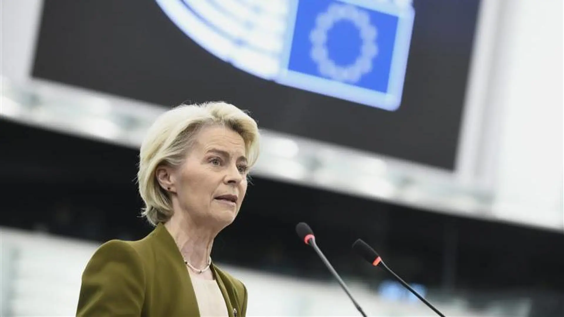 Von der Leyen dice que la presencia de drones rusos en el espacio aéreo rumano es una "violación flagrante"