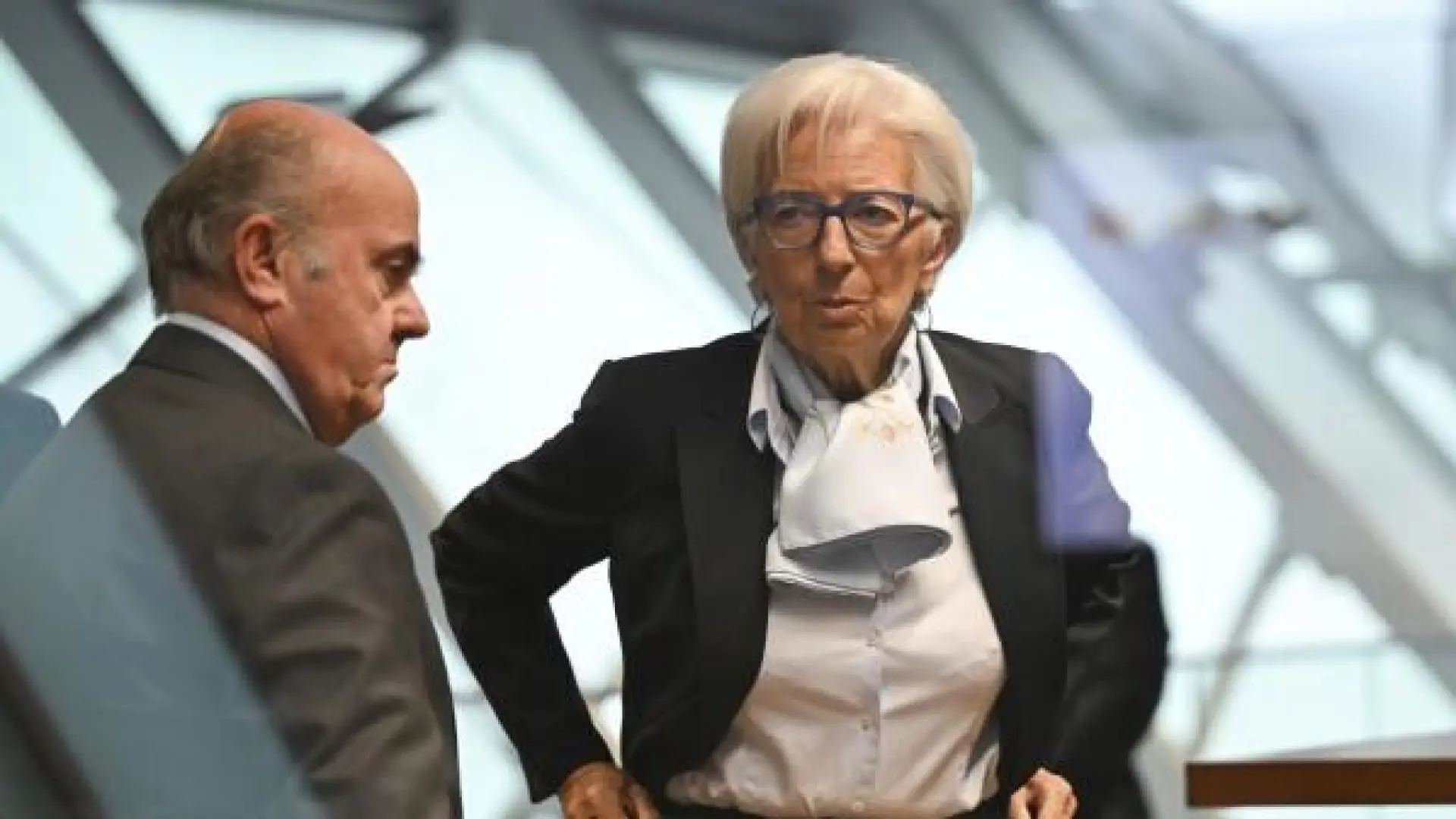 El BCE eleva su previsión de crecimiento e inflación para este año pero contempla que el PIB frene en 2026