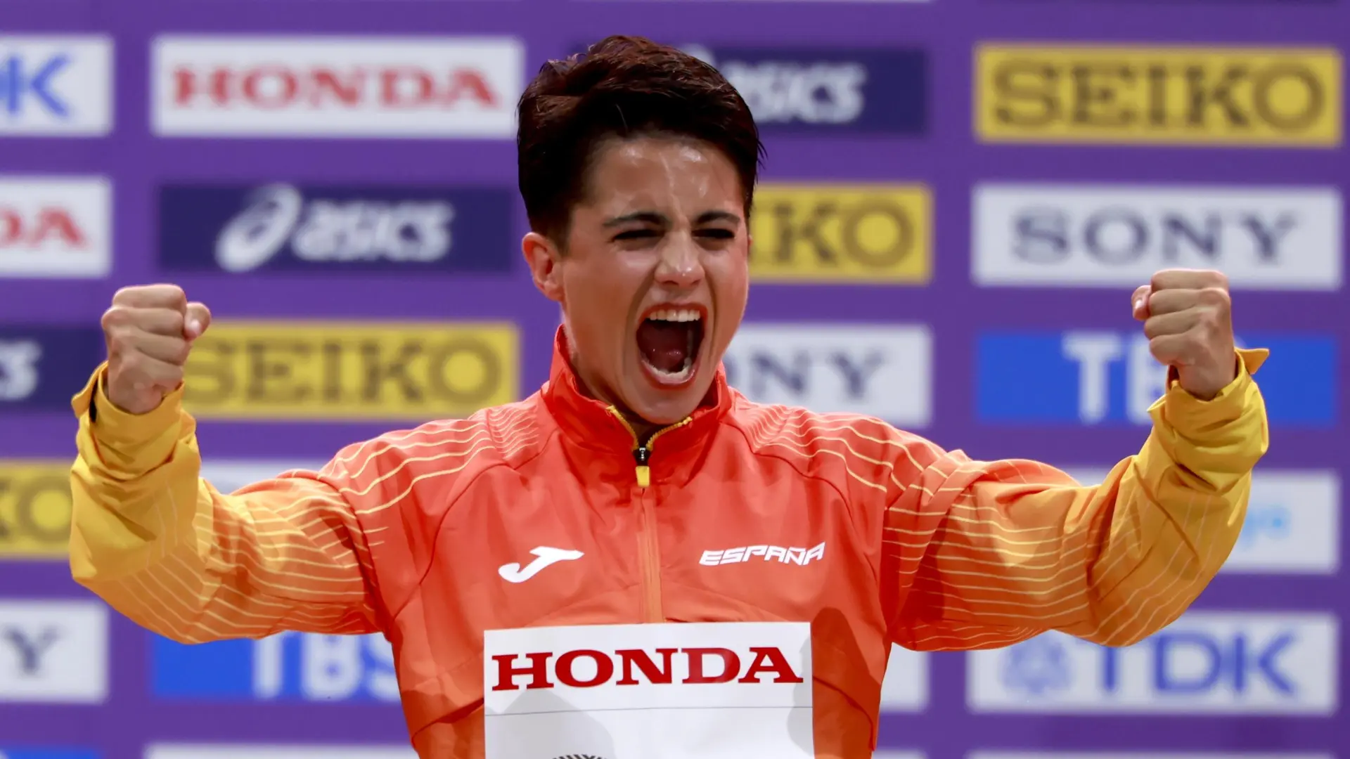 María Pérez, bicampeona del mundo de marcha: «Fuimos el patito feo del atletismo, pero los que más medallas ganamos»