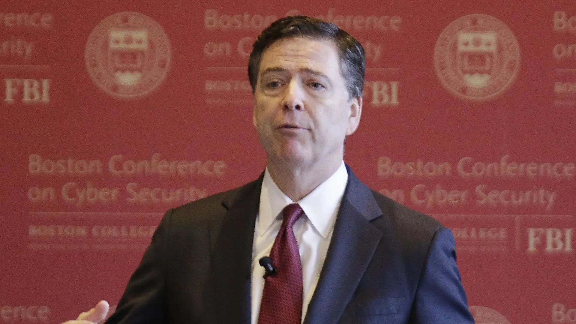 Imputan al exdirector del FBI que investigó la campaña de Trump: "Soy inocente, así que celebremos un juicio y mantengamos la fe"
