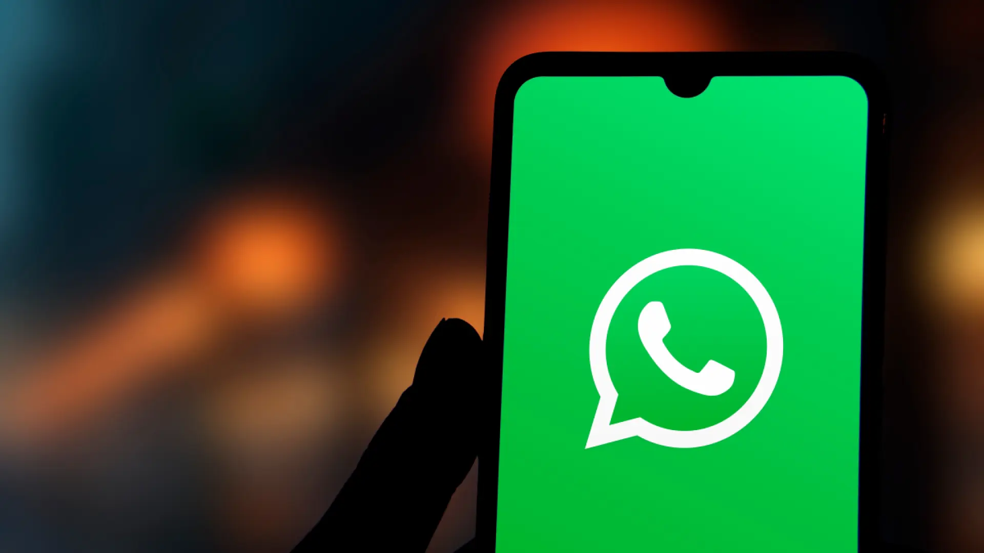 WhatsApp estrena una función para que puedas liberar espacio en tu móvil sin perder lo importante: cómo funciona