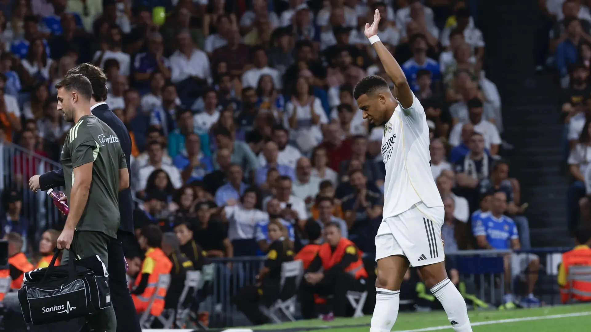 Así fue la lesión de Mbappé ante el Villarreal: golazo, se duele en la celebración y sustitución forzada