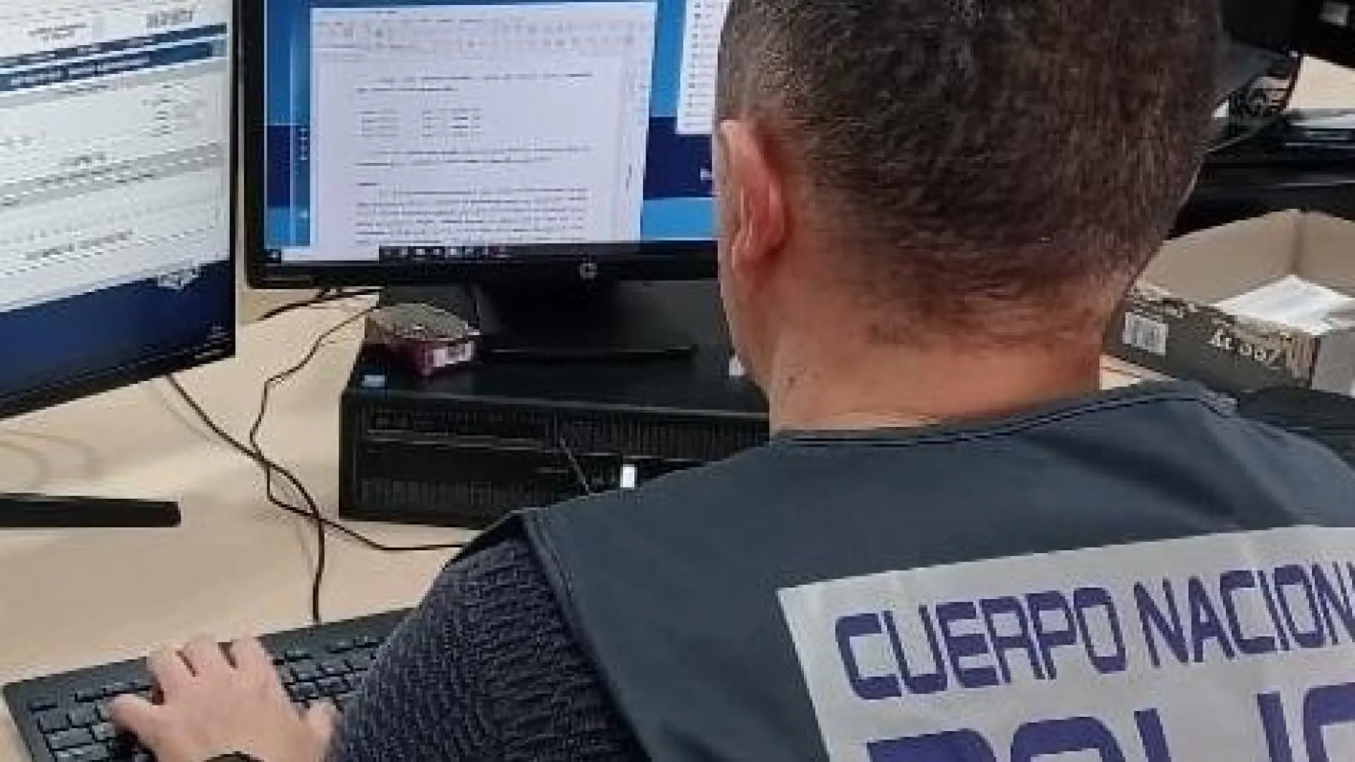Detenidos dos menores por la filtración de datos sensibles de Sánchez y otros ministros