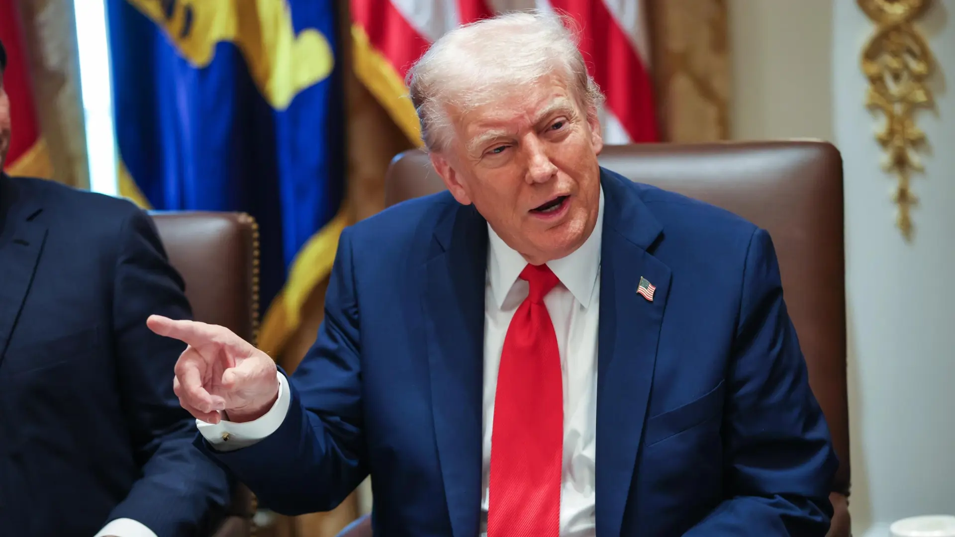 Trump sugiere "expulsar" a España de la OTAN por el gasto en defensa