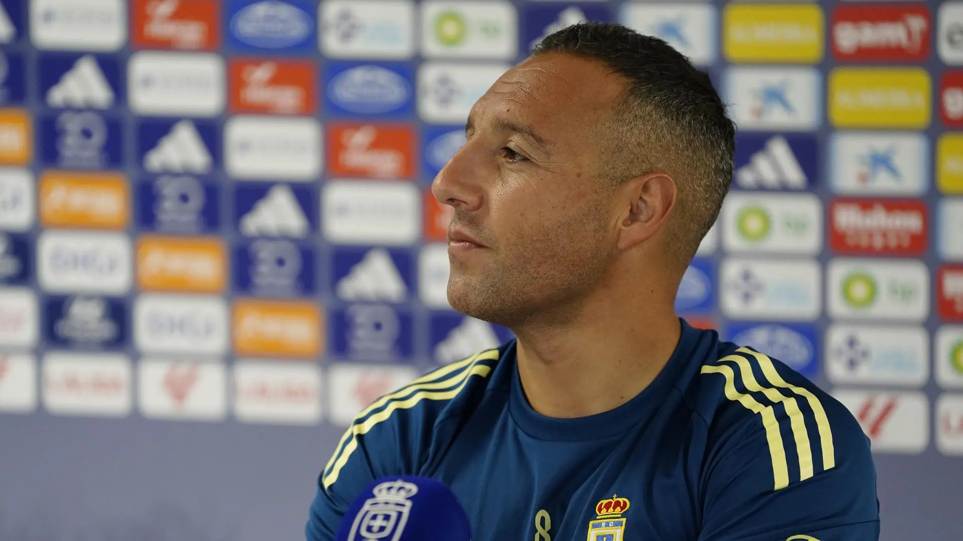 Santi Cazorla estalla tras las acusaciones por el despido de Paunovic: "No puedo permitir que se ensucie mi imagen"