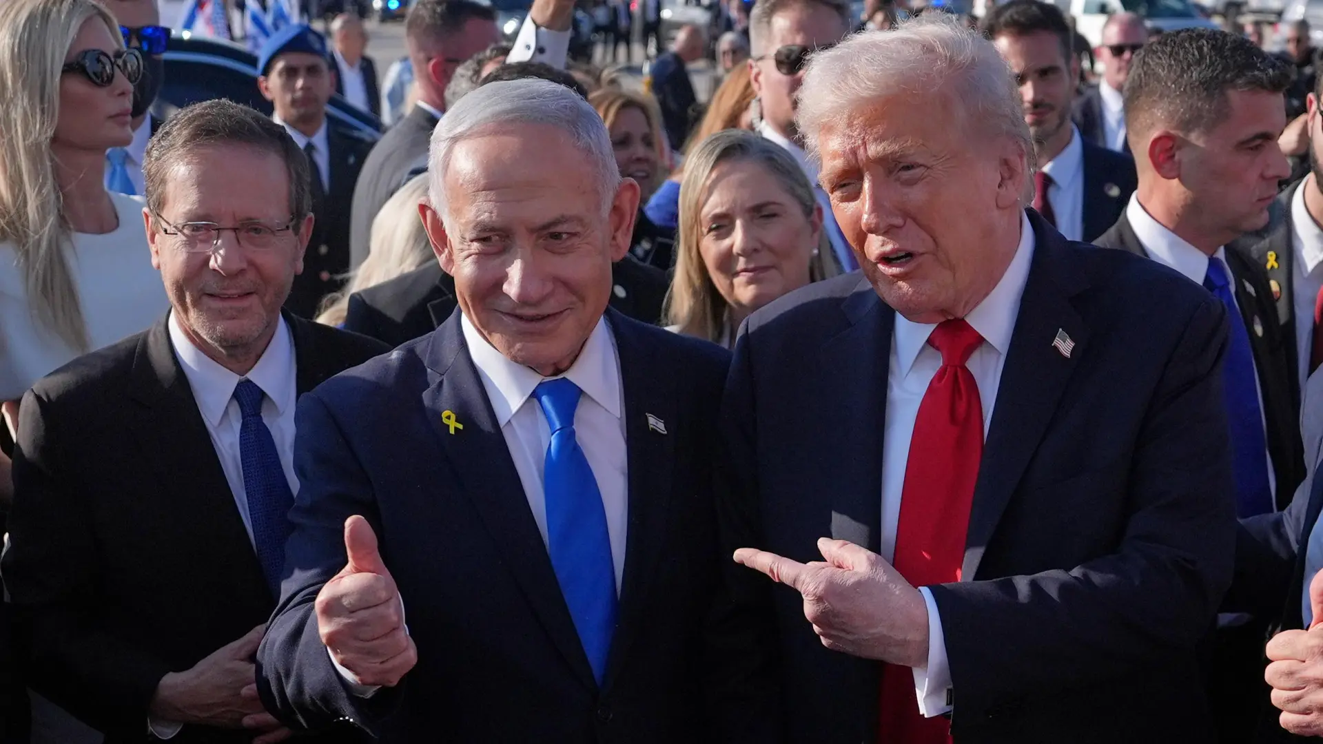Trump y Netanyahu advierten a Hamás que si no se desarma, se las quitarán "con violencia" y "se desatará el infierno"