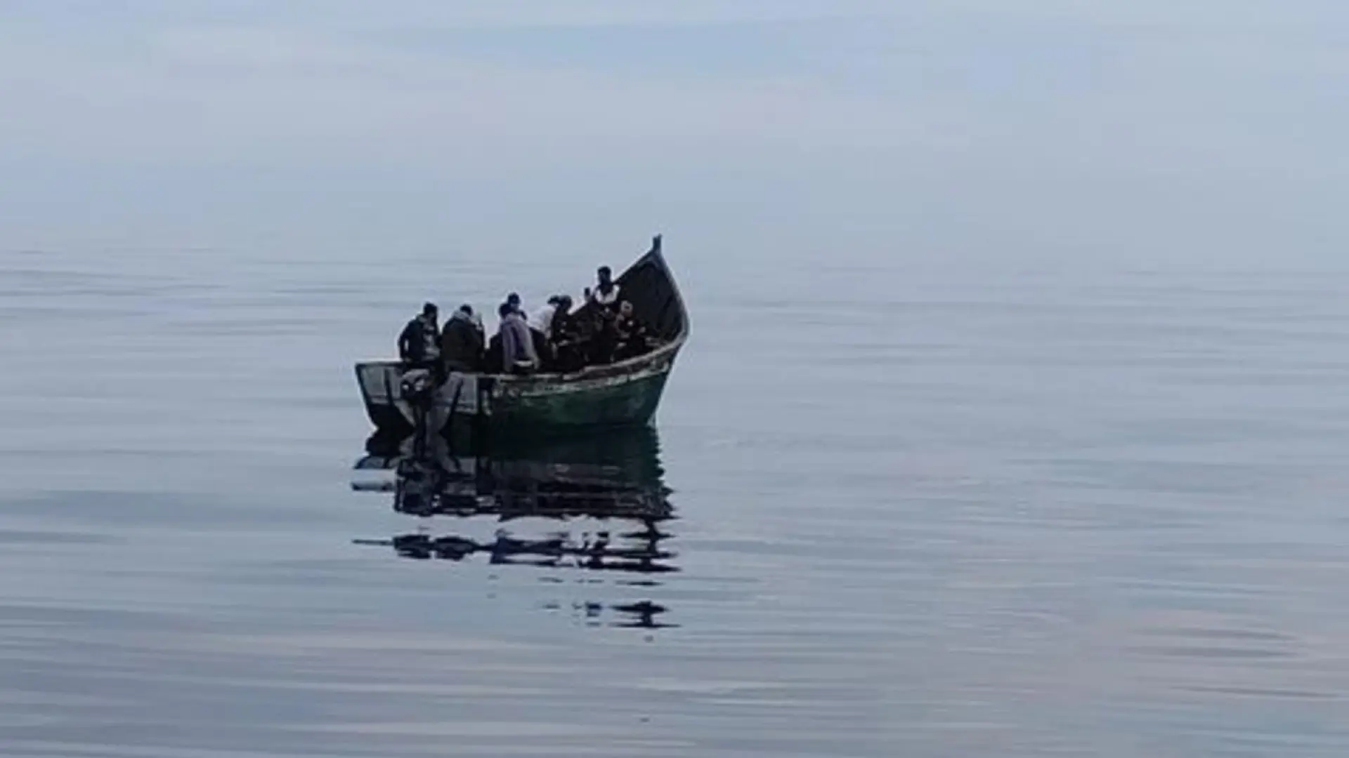 Rescatada una patera con 13 migrantes a bordo en Gran Canaria