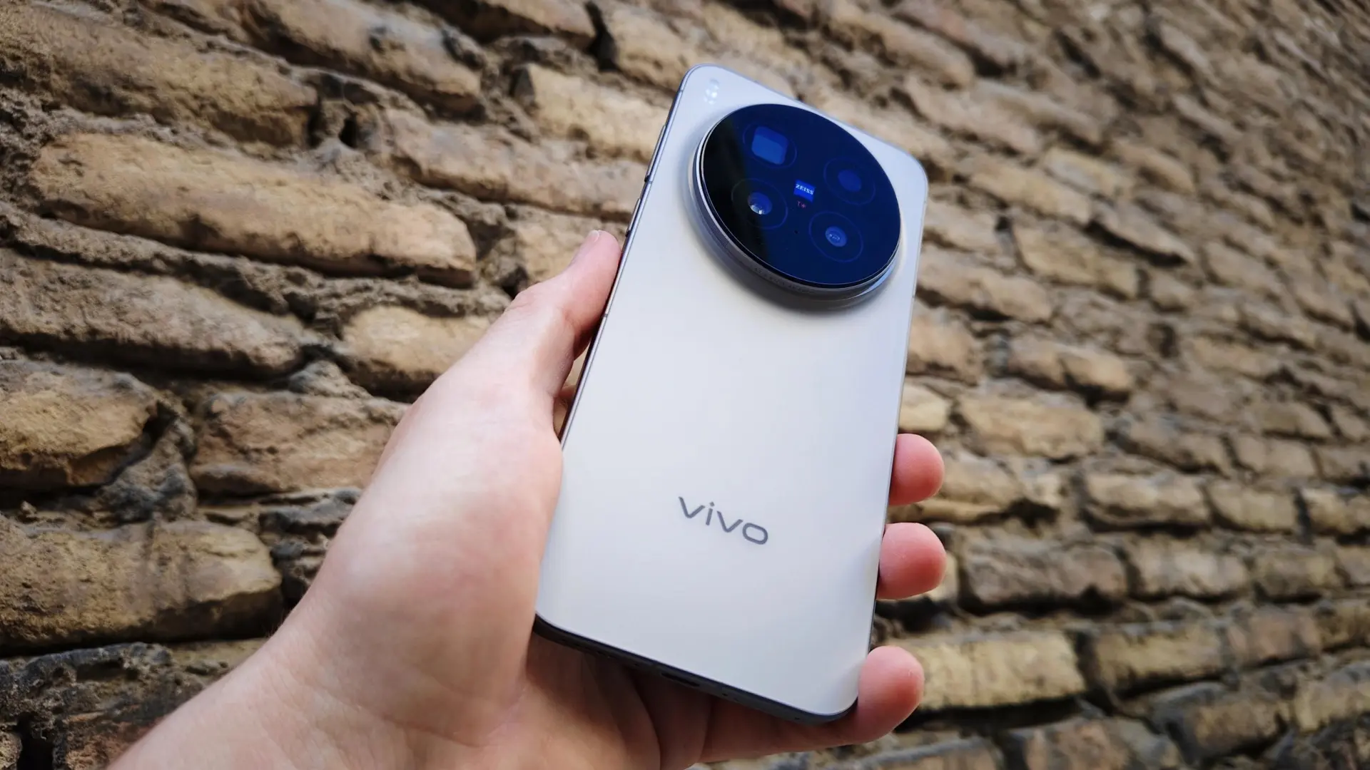 vivo X300 Pro: La convergencia de potencia y excelencia fotográfica