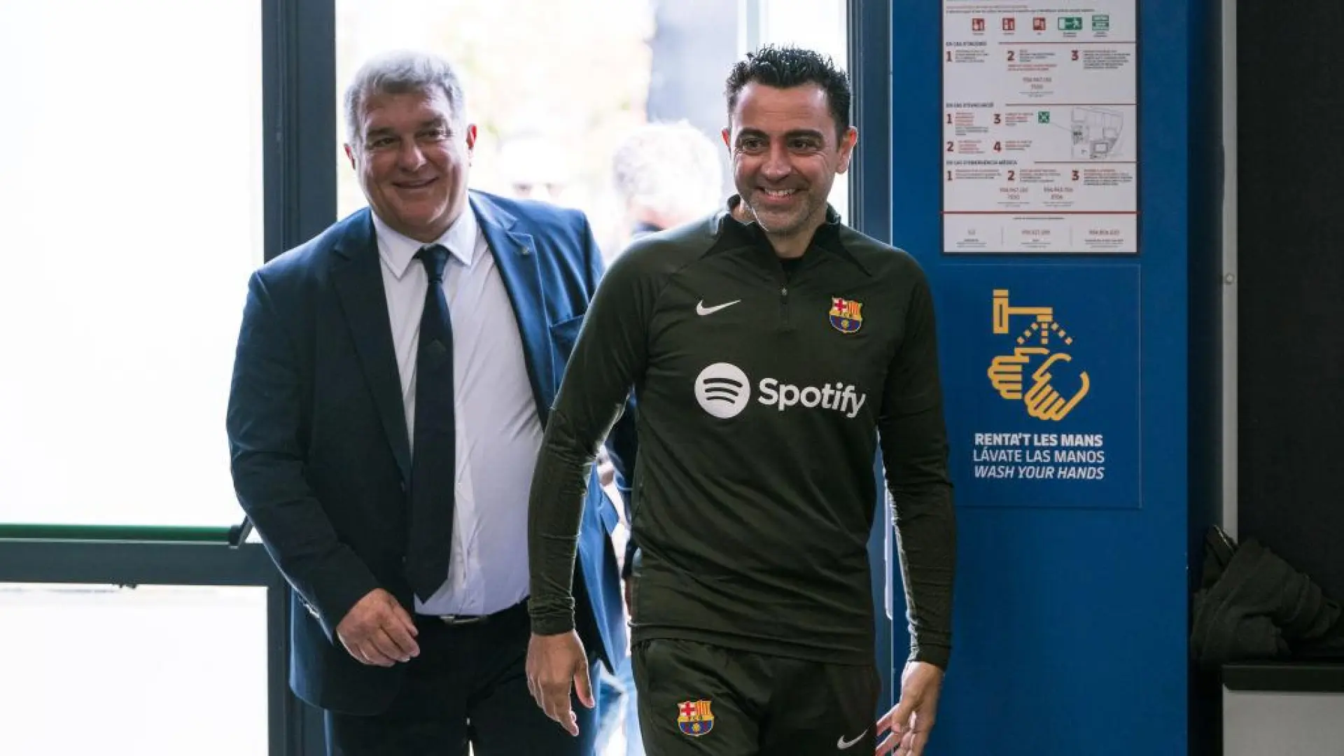 Joan Laporta reacciona al apoyo de Xavi Hernández a Víctor Font: «No me sorprendió»