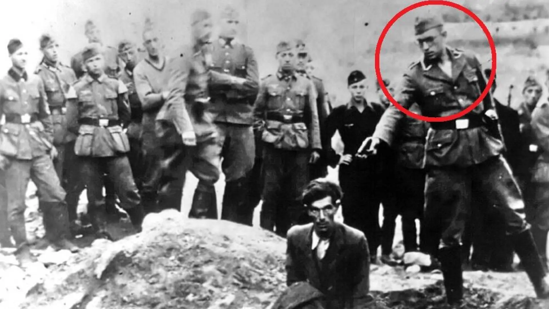 La IA logra revelar la identidad del soldado nazi que protagoniza una de las imágenes más famosas e impactantes del Holocausto