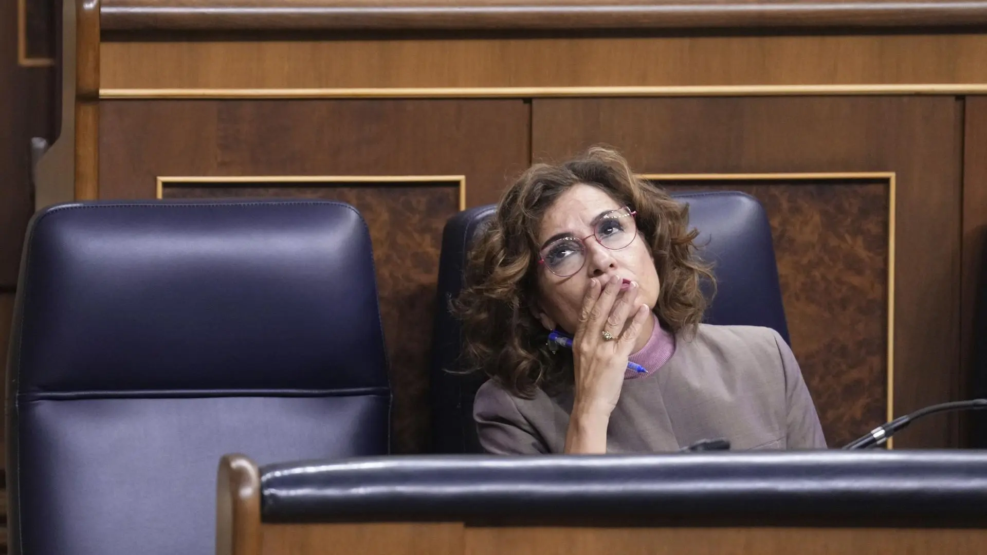 El 'boom' recaudatorio no cesa y da alas al Gobierno para tirar de gasto sin desviarse del déficit