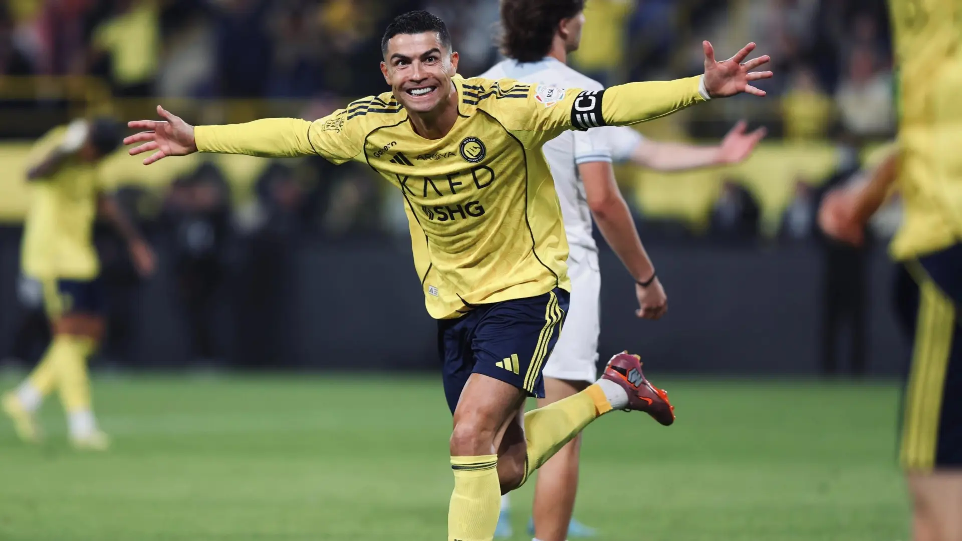 Cristiano Ronaldo acecha los 1.000 goles: doblete con el Al Nassr y ya está a solo 44