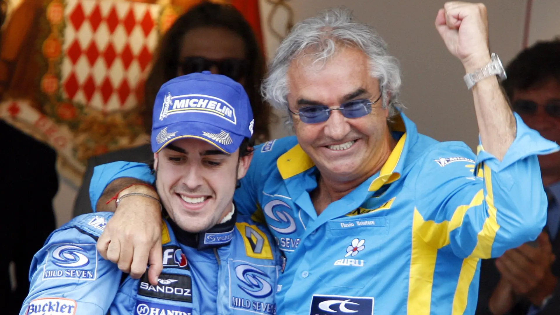 Flavio Briatore se rinde a Alonso al recordar el Mundial de 2005: "Estaba seguro de que era especial, pero era algo más que eso"