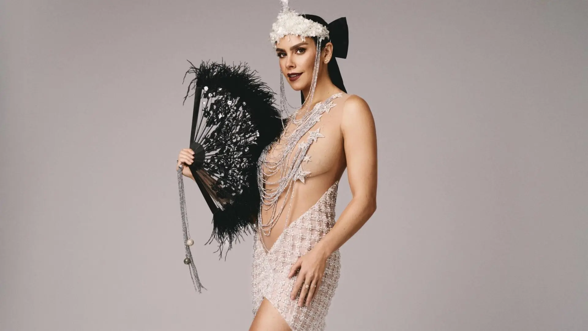 Cristina Pedroche arrasa en las Campanadas 2025-2026 reciclando todos los vestidos que ha llevado hasta ahora