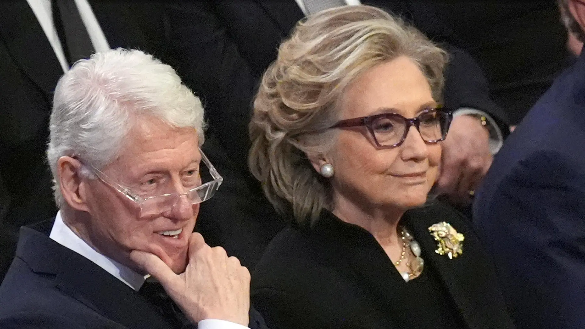 Bill y Hillary Clinton rechazan testificar en el Congreso por el caso Epstein