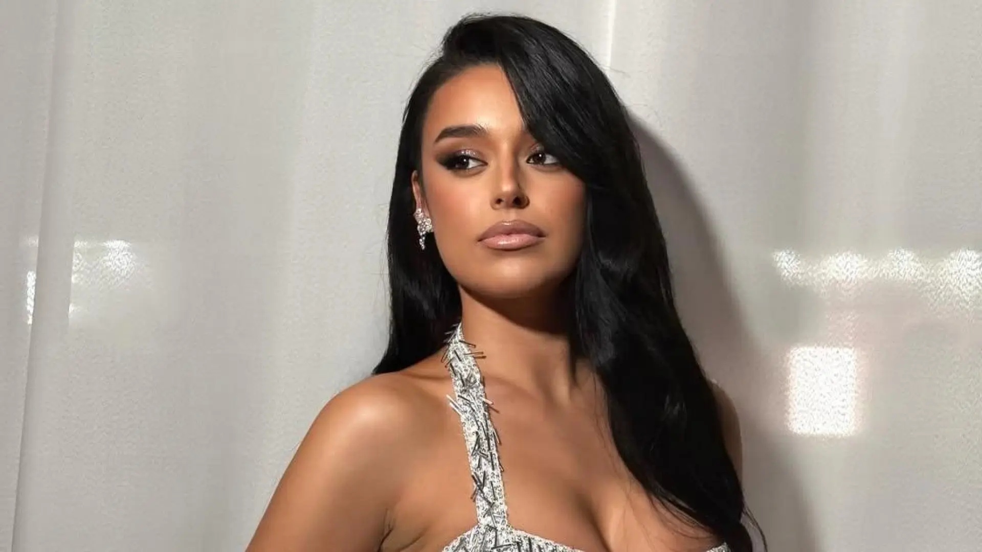 Críticas a Marta Díaz por relatar su dilema con los 'looks' que llevará en Coachella: "Solo te pido un problema real"