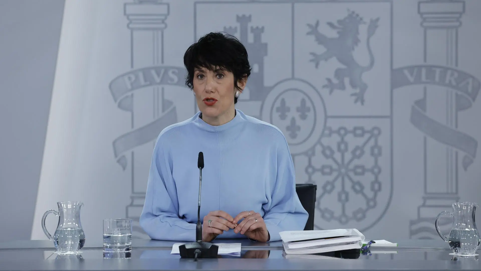 
         Moncloa ya no pone fecha a los Presupuestos y los retrasa hasta ver los efectos de la guerra 
    