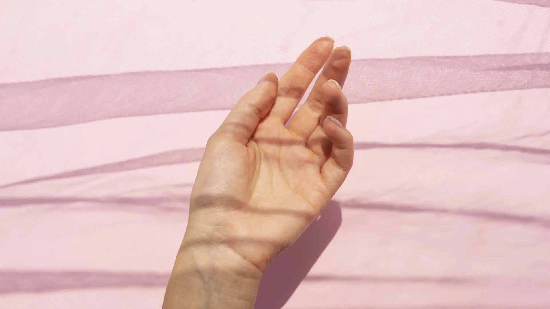 Qué significa tener el cuarto dedo más largo que el segundo: descubre si tu lado femenino está más desarrollado que el masculino