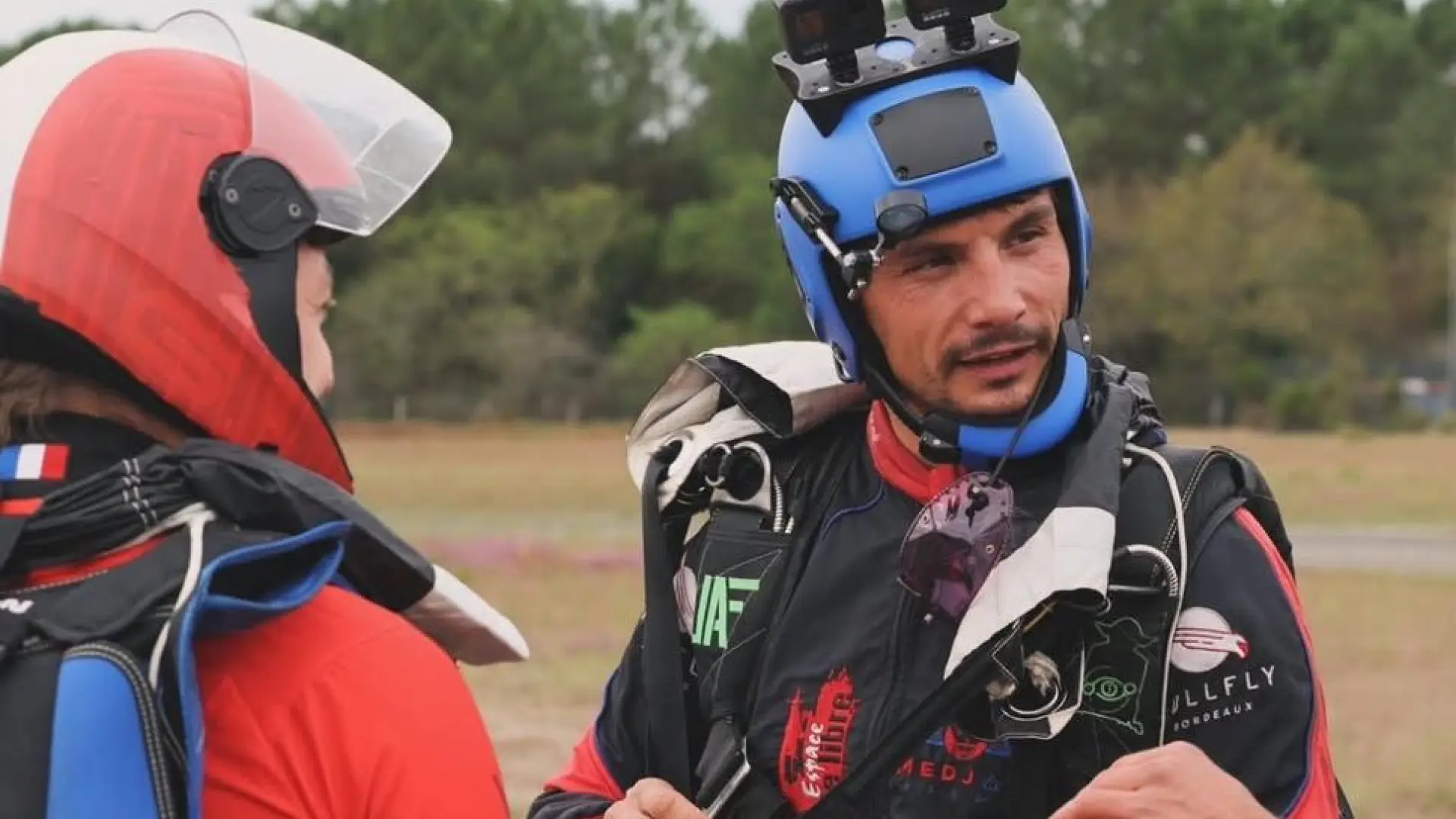 Muere Pierre Wolnik, bicampeón del mundo de vuelo libre, al no abrirse su paracaídas durante un salto