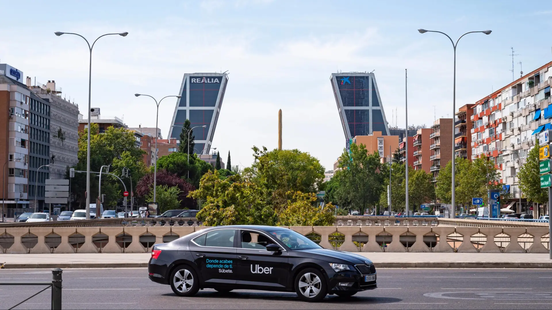 Uber se reinventa en España con el lanzamiento de coches autónomos y un servicio exclusivo para mujeres