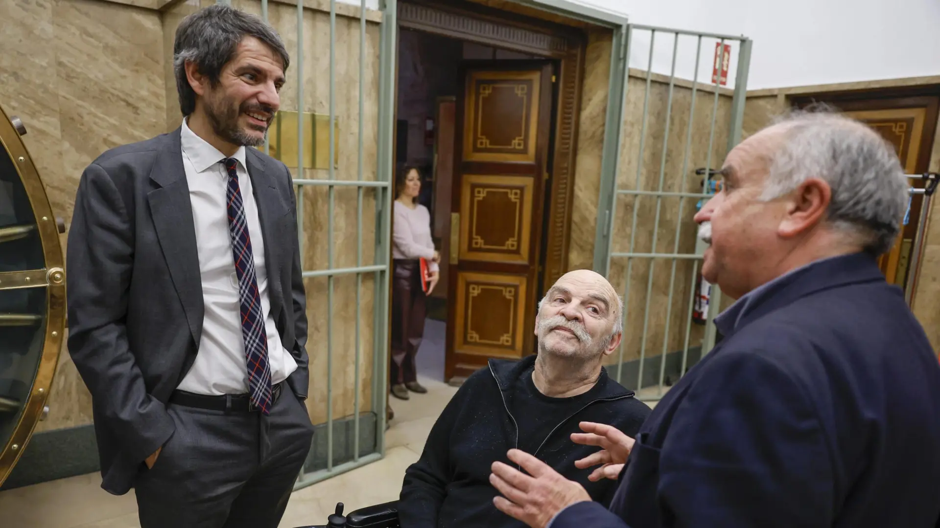 Nace en España la asociación que protege la libertad de expresión de Poetas, Ensayistas y Novelistas