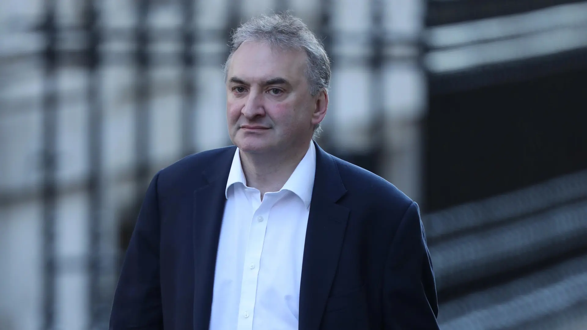 Dimite el secretario de gabinete de Starmer en pleno escándalo por los papeles del pederasta