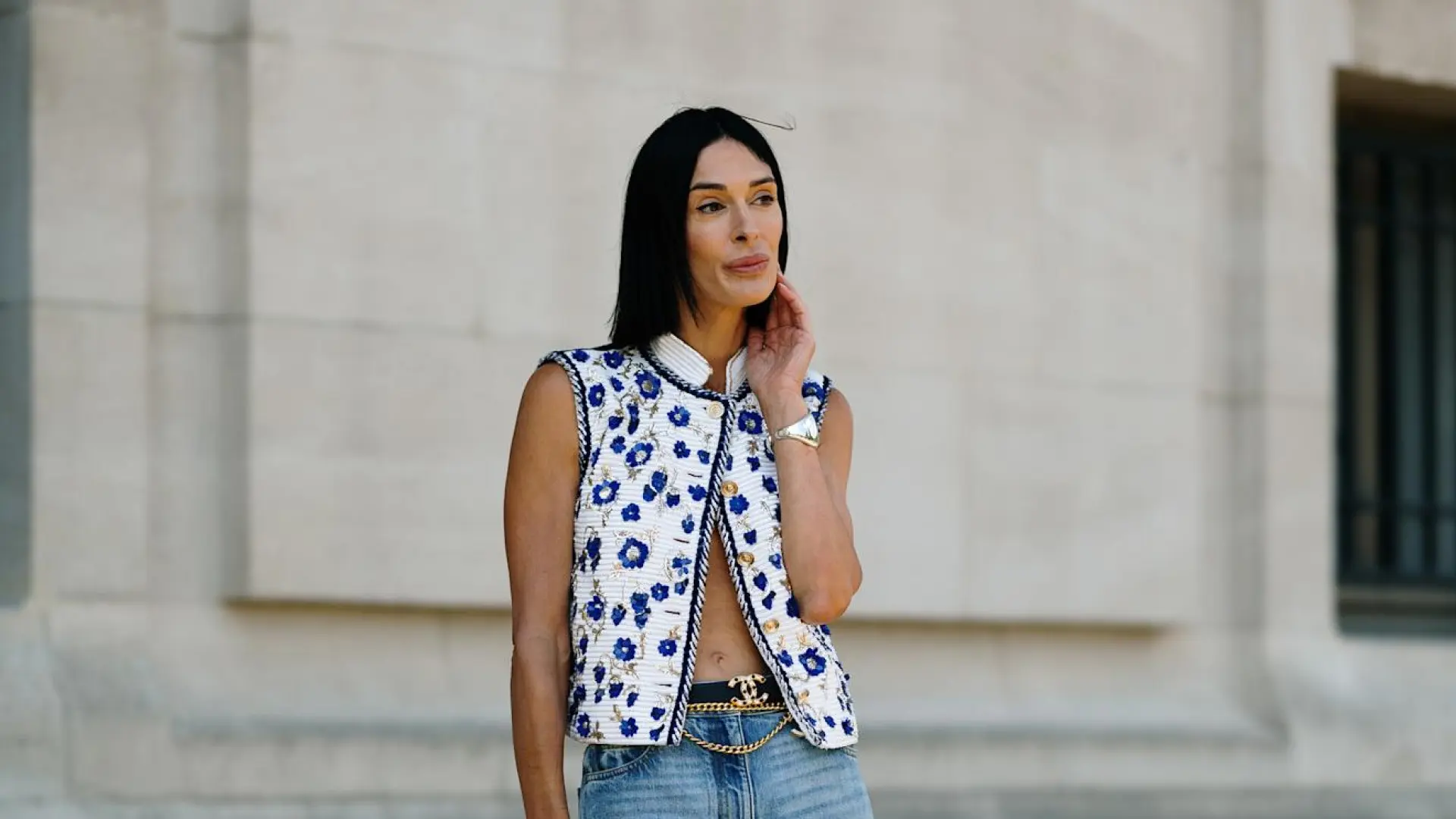 Apunta para la próxima primavera: estampado de flores de inspiración ochentera