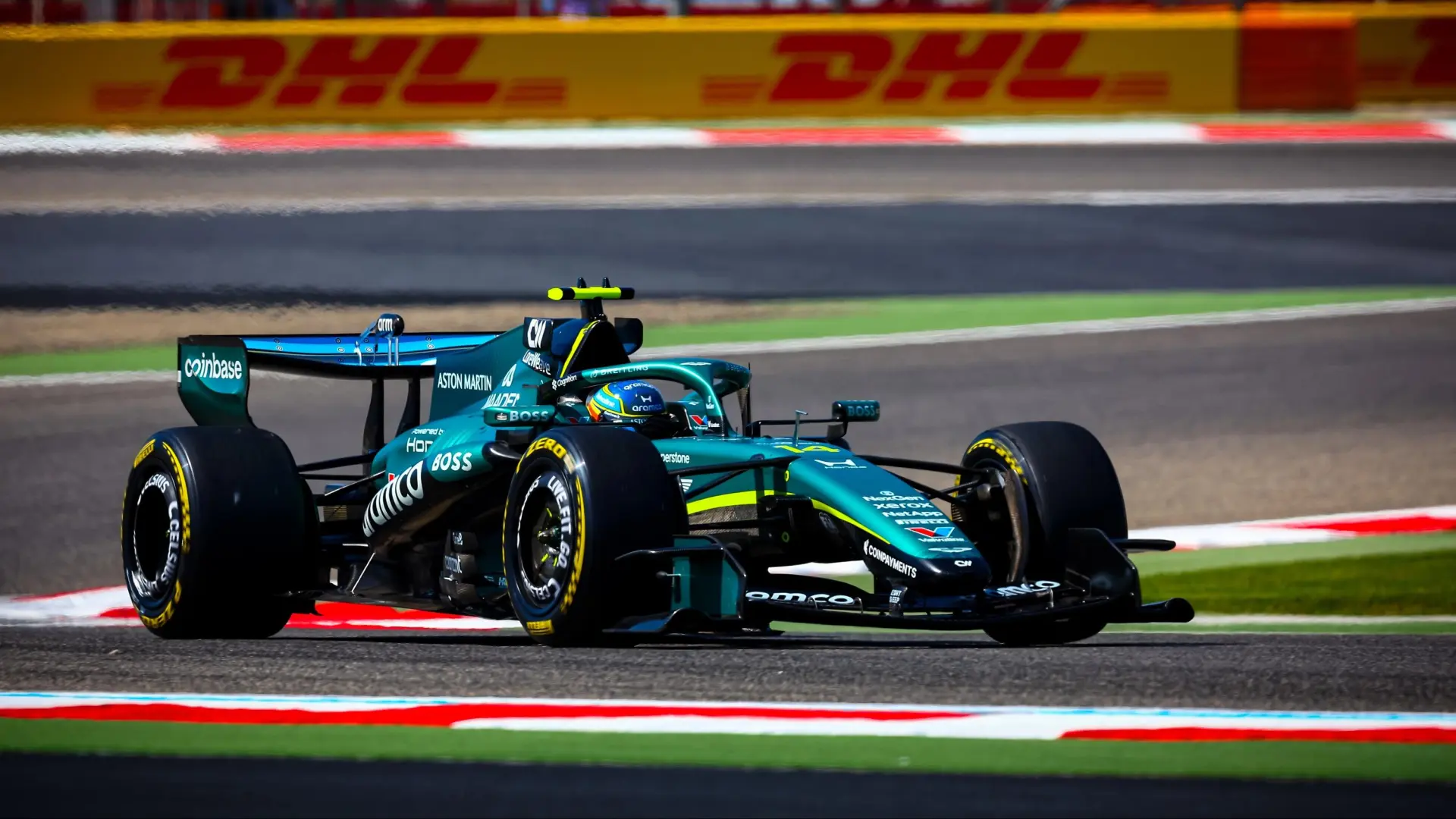 Fernando Alonso, entre las dudas sobre su posible retiro en 2026 y su interminable batalla con Honda