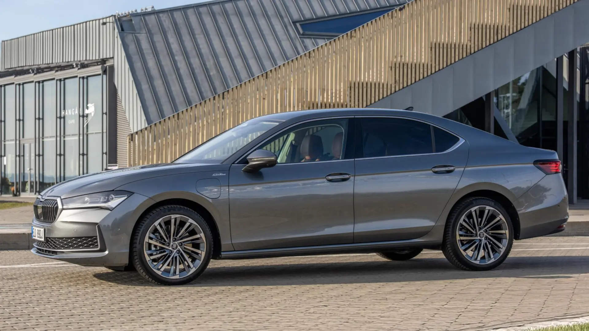 Škoda anuncia que dejará de vender sus vehículos en China ante el crecimiento de las marcas nacionales y el salto a la electrificación