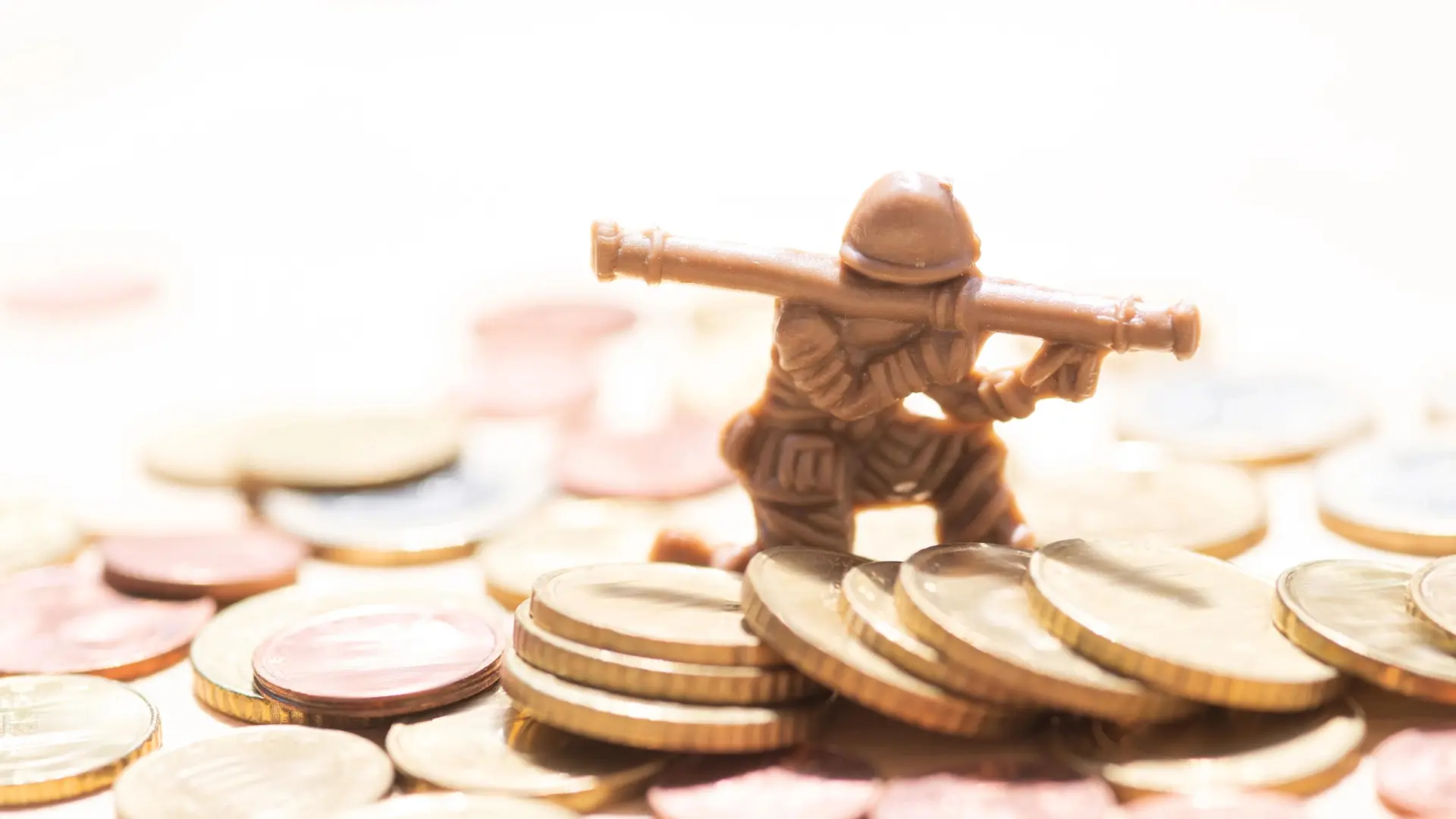 China renuncia al bazuca monetario y apuesta por algo más peligroso