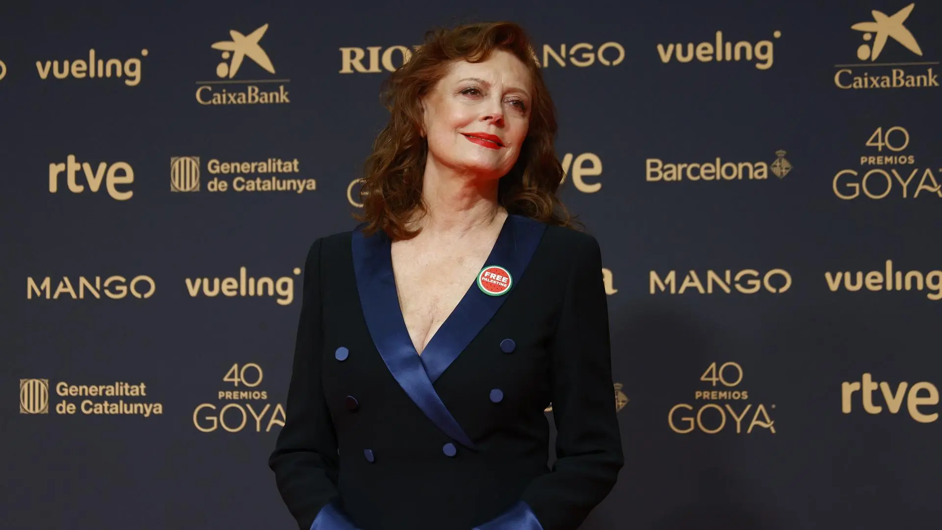 Susan Sarandon trae el glamour de Hollywood a los Premios Goya 2026 con un vestido de Armani y sin olvidar a Palestina